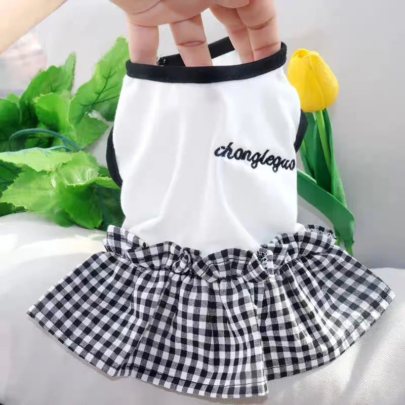 Strawberry Print Pet Dog Dress 2025 Dog Clothes Cute Bow Summer Puppy Costume Chihuahua French Bulldog Clothing Cat Dog Swimsuit